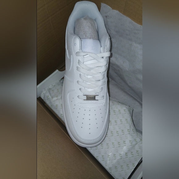 Nike AF1 - Picture 2 of 12